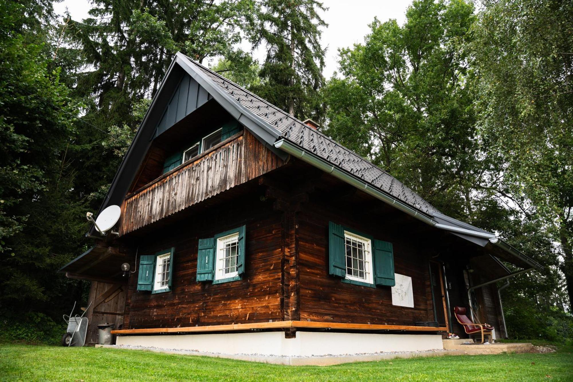 Gregor's Im Wald Holiday home Edelschrott